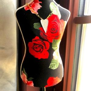 Brand new ladies fashion statement necklace